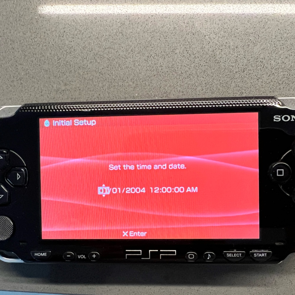 Sony PSP portable PlayStation 1001 handheld